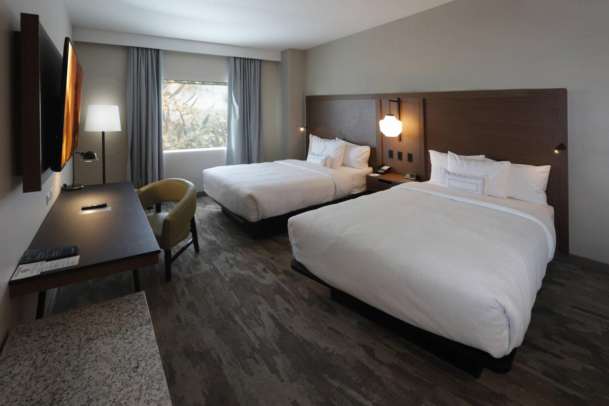 Fairfield Inn & Suites By Marriott Мехикали Екстериор снимка